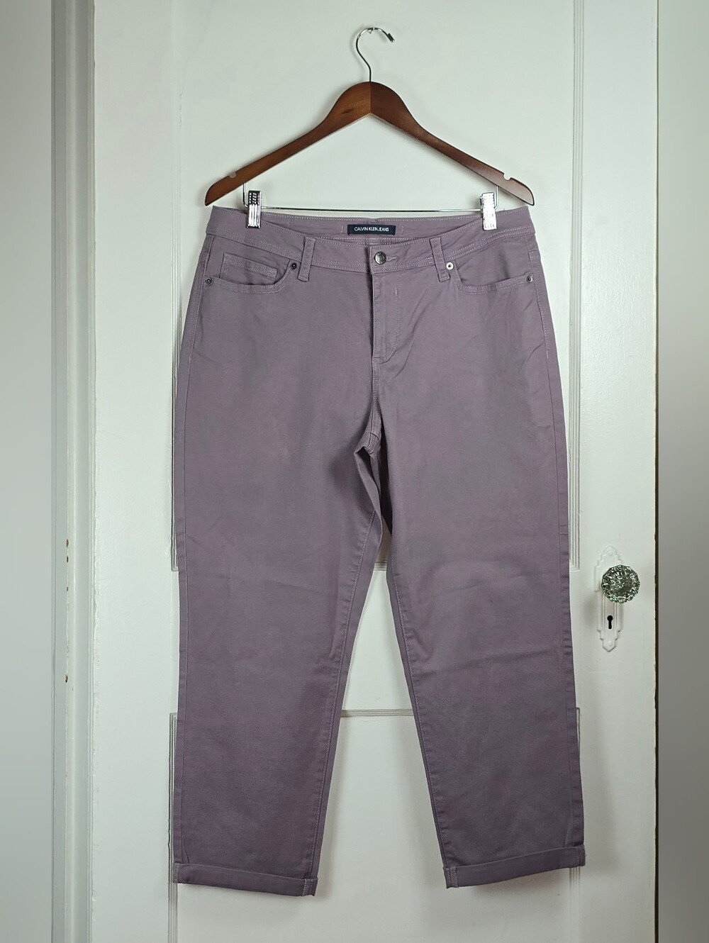 Calvin Klein Jeans Purple Cropped Straight Leg Pants Like New 12